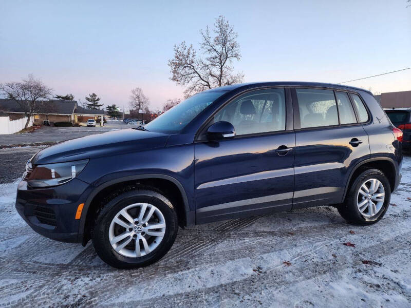 2014 Volkswagen Tiguan S's photo