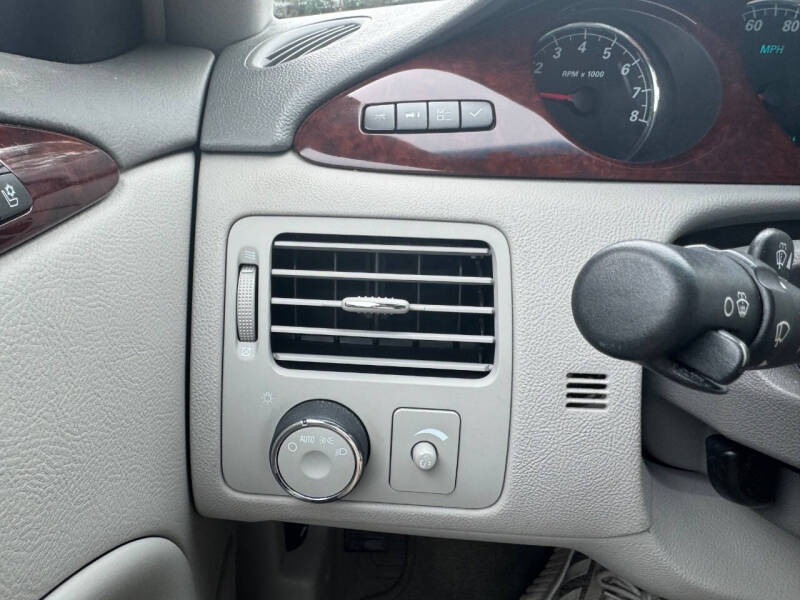 2007 Buick Lucerne CXL V6