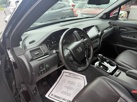 2017 Honda Ridgeline Black Edition