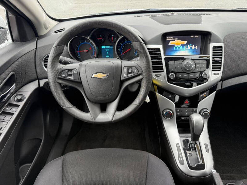 2016 Chevrolet Cruze Limited 1LT Auto
