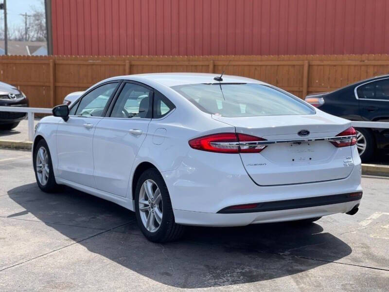 2018 Ford Fusion SE