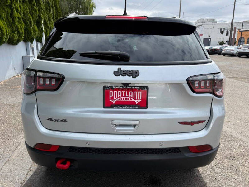 2025 Jeep Compass Trailhawk
