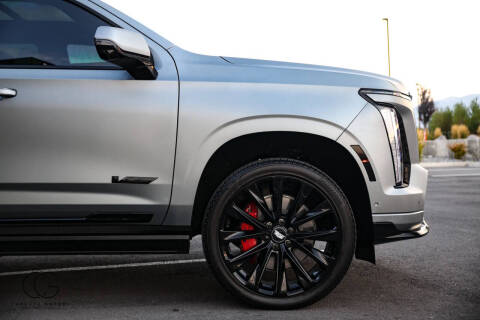 2025 Cadillac Escalade-V