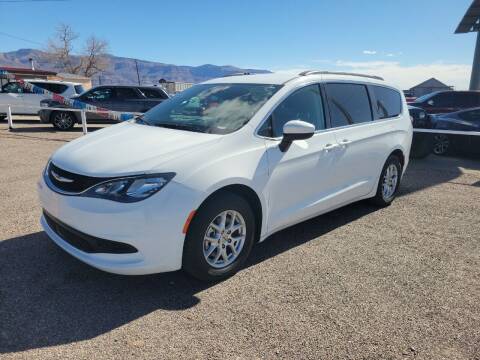 2021 Chrysler Voyager for sale at Bickham Used Cars in Alamogordo NM