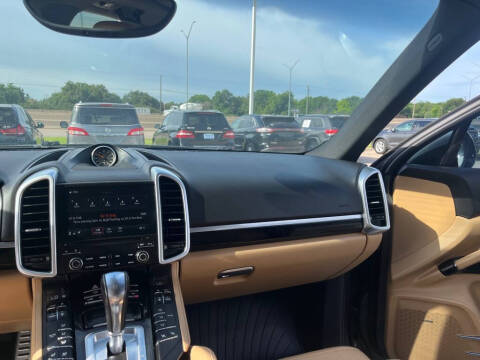 2017 Porsche Cayenne S