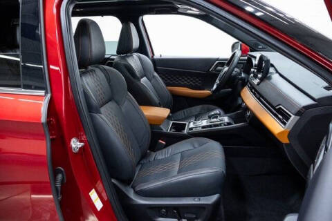 2023 Mitsubishi Outlander PHEV SEL