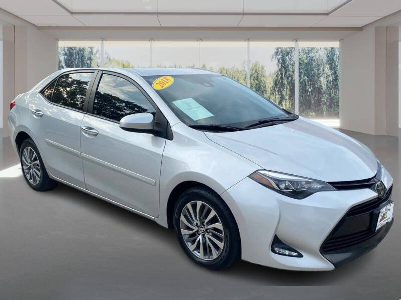2018 Toyota Corolla XLE's photo