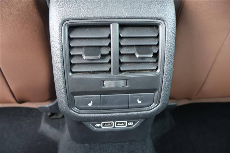 2022 Volkswagen Passat Limited Edition