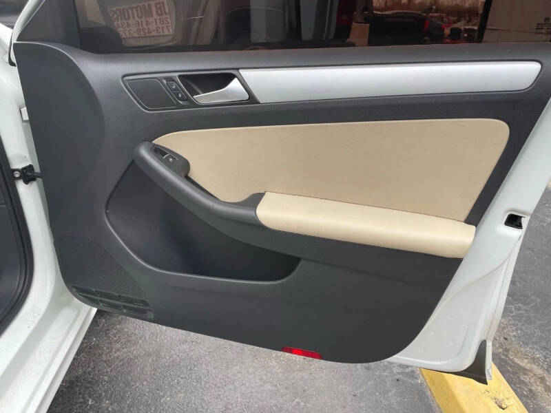 2014 Volkswagen Jetta SE