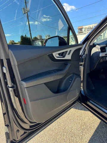 2019 Audi Q7 quattro Premium 45 TFSI