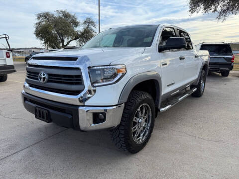 2015 Toyota Tundra SR5
