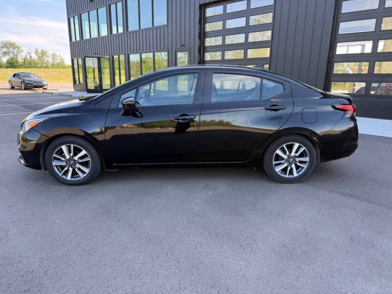 2020 Nissan Versa SV