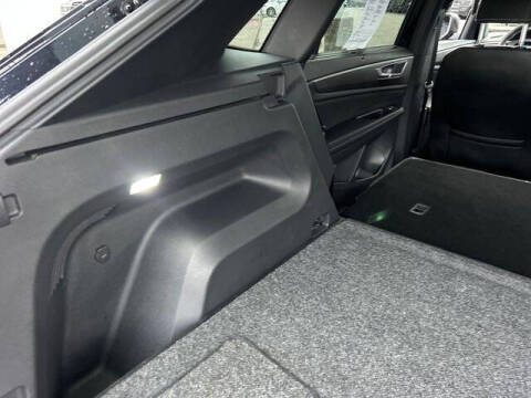 2024 Volkswagen Atlas Cross Sport SE 4Motion