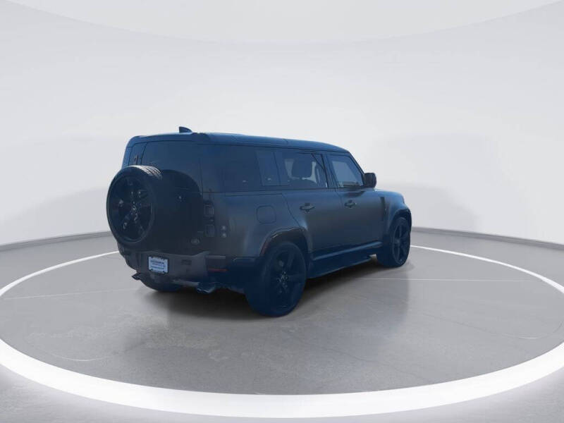 2023 Land Rover Defender