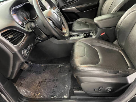 2021 Jeep Cherokee Latitude Lux