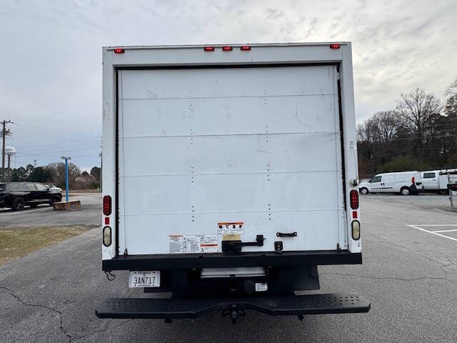 2017 Ford E-Series E-350 SD