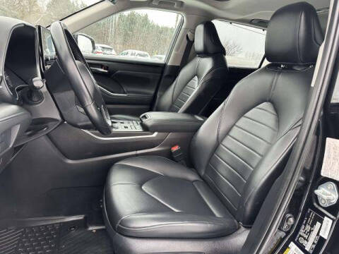 2021 Toyota Highlander XLE