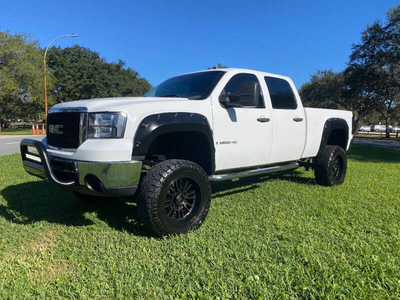 2009 GMC Sierra 2500HD for sale at BIG BOY DIESELS in Fort Lauderdale FL