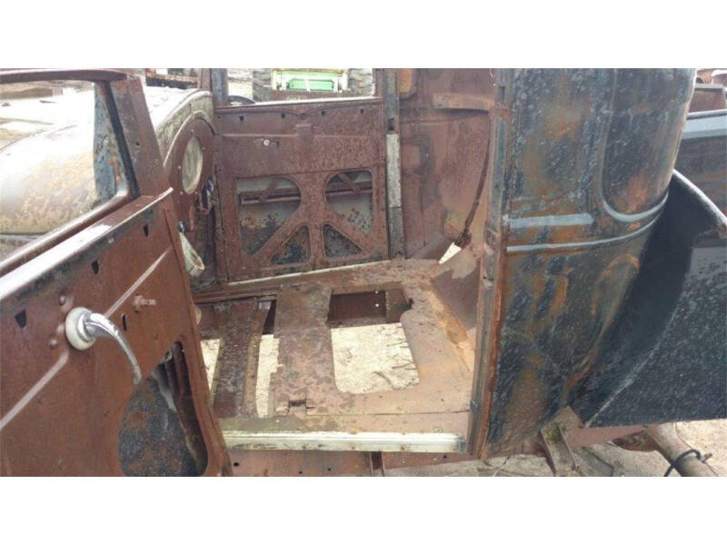 1967 GMC half ton long bed pickup