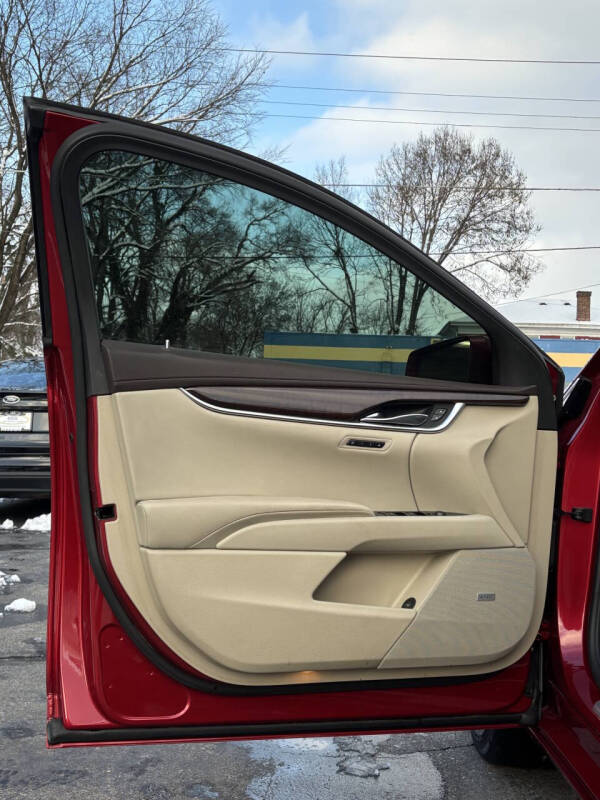 2013 Cadillac XTS Premium Collection