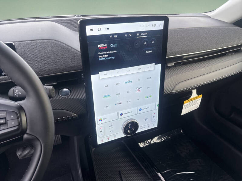 2025 Ford Mustang Mach-E Premium