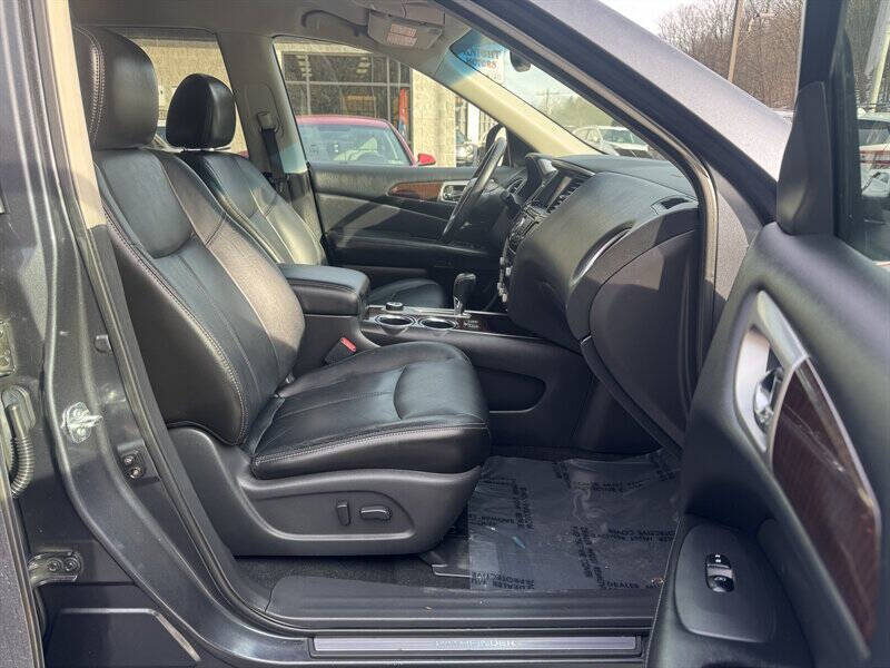 2013 Nissan Pathfinder SL