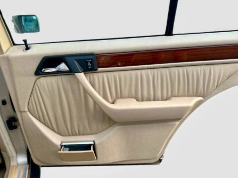 1994 Mercedes-Benz E-Class E 320