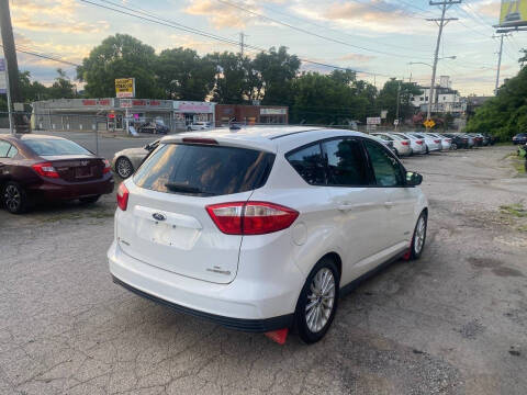 2014 Ford C-MAX Hybrid SE