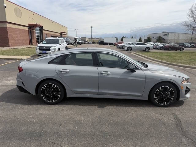 2023 Kia K5