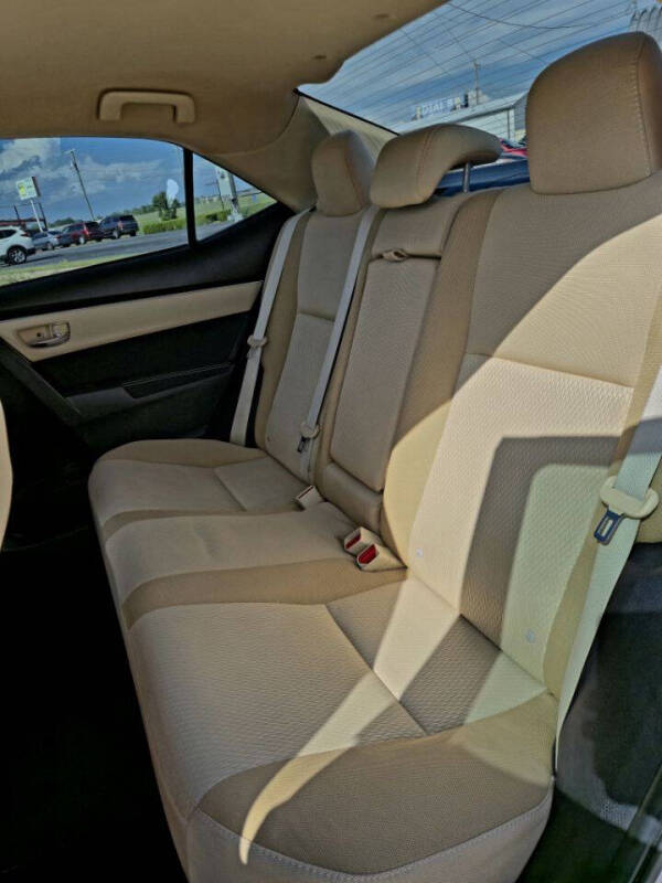 2017 Toyota Corolla LE