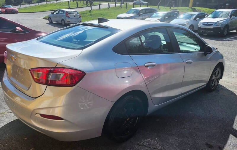 2017 Chevrolet Cruze LS Auto