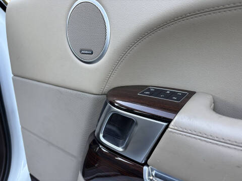 2017 Land Rover Range Rover HSE