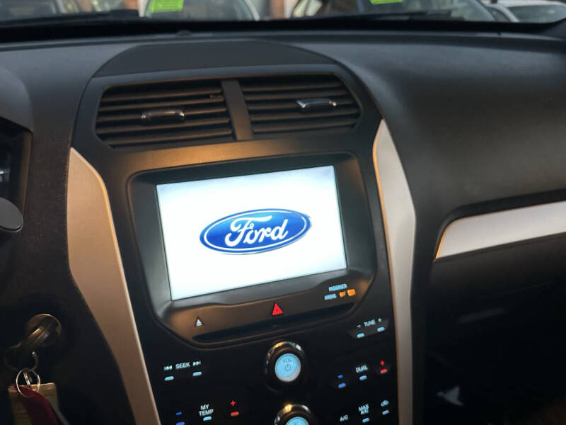 2013 Ford Explorer XLT