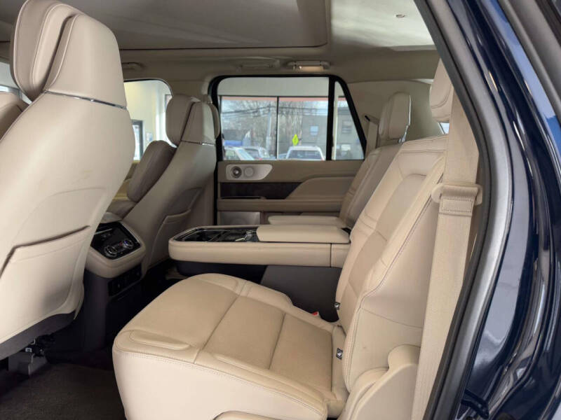 2019 Lincoln Navigator L Reserve