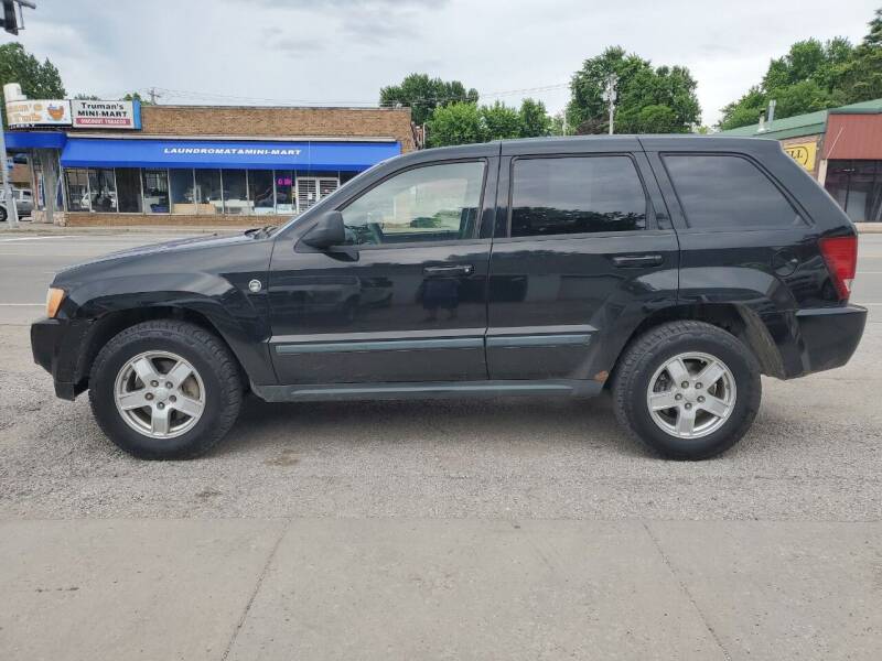 2007 Jeep Grand Cherokee for sale at Street Side Auto Sales in Independence MO