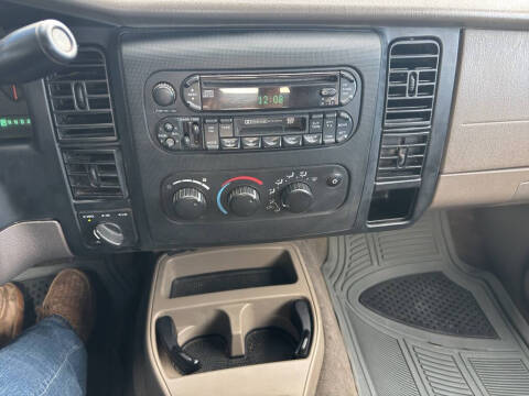 2004 Dodge Dakota SLT
