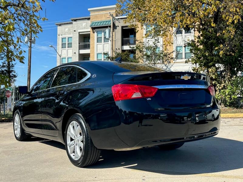 2018 Chevrolet Impala 1LT photo 5