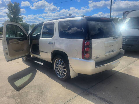 2013 GMC Yukon Denali