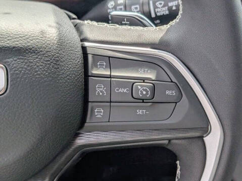 2025 Jeep Grand Cherokee L Laredo X