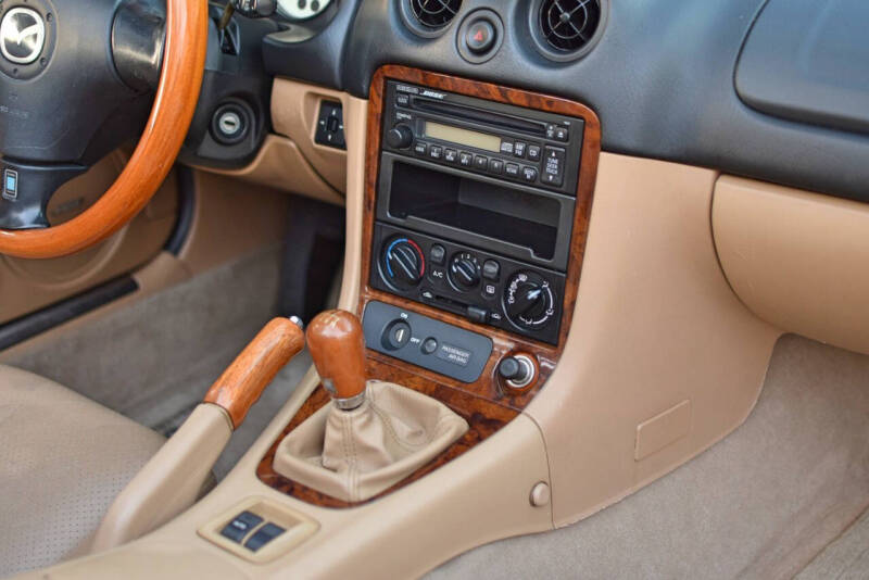 2001 Mazda MX-5 Miata Special Edition