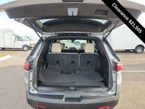 2023 Chevrolet Traverse LS