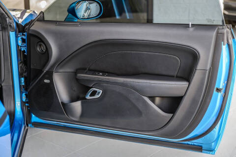 2015 Dodge Challenger SXT Plus