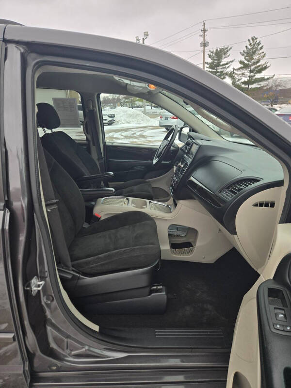 2016 Dodge Grand Caravan SXT