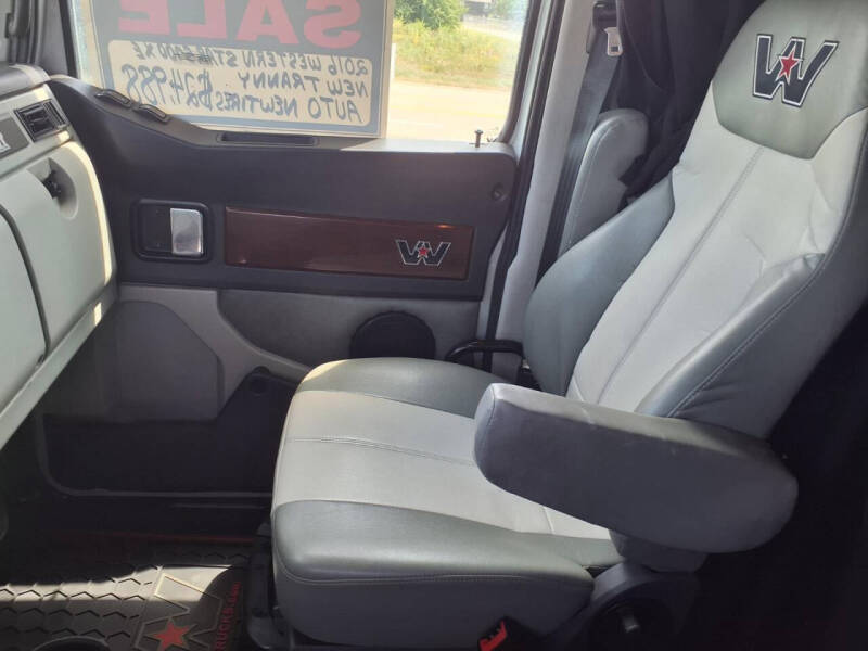 2016 Western Star 5700XE