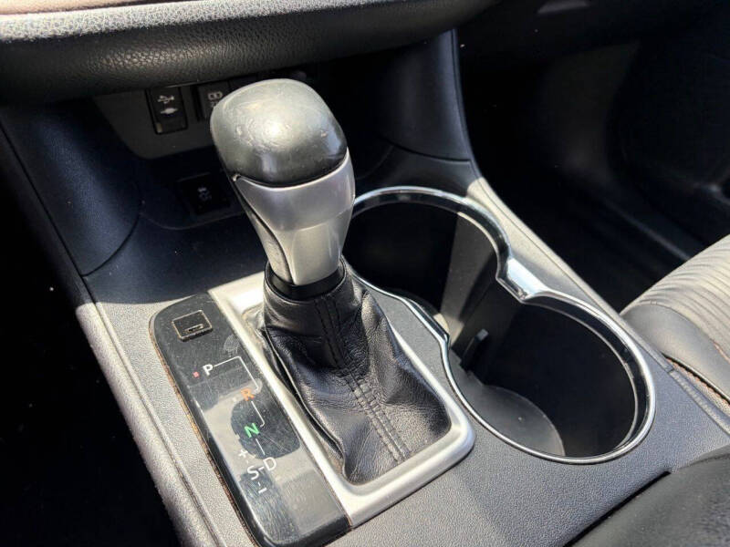 2019 Toyota Highlander LE Plus
