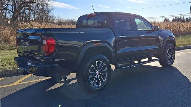 2024 GMC Canyon Denali