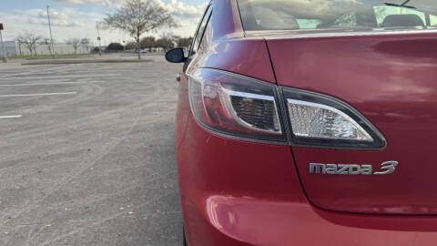 2013 Mazda MAZDA3 i Touring
