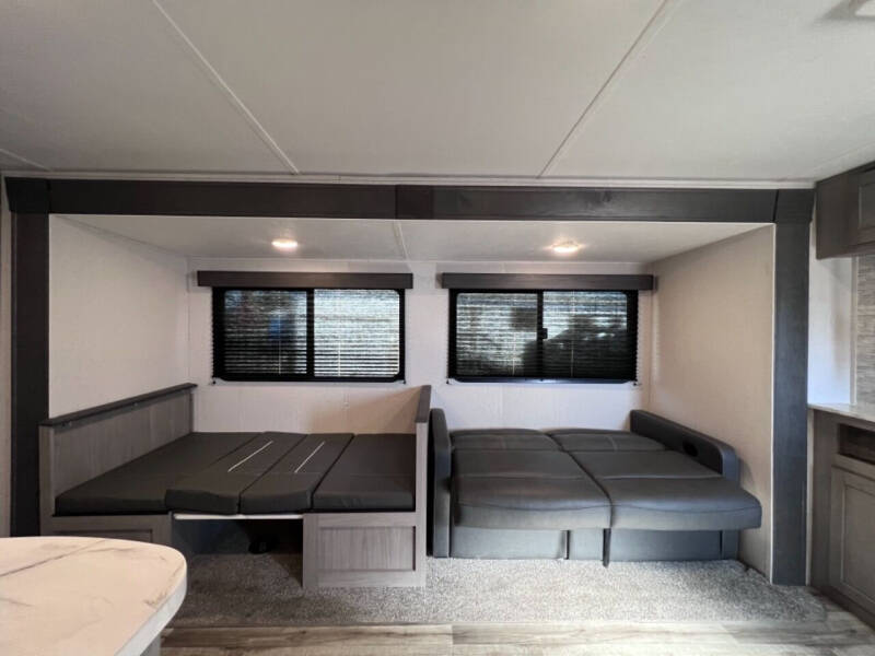 2022 Coleman Lantern