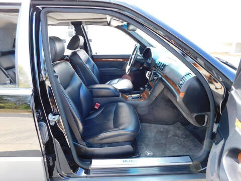 1992 Mercedes-Benz 300-Class 300 SE