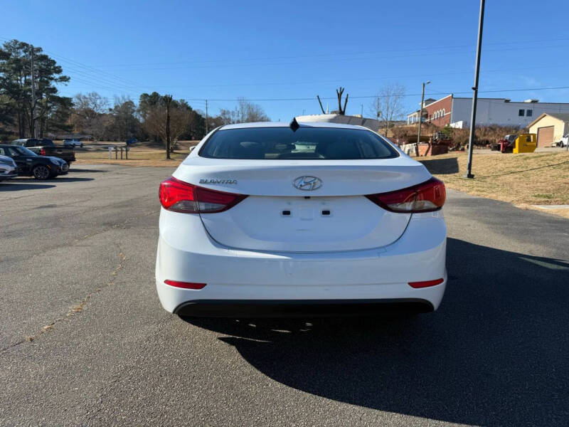 2016 Hyundai Elantra
